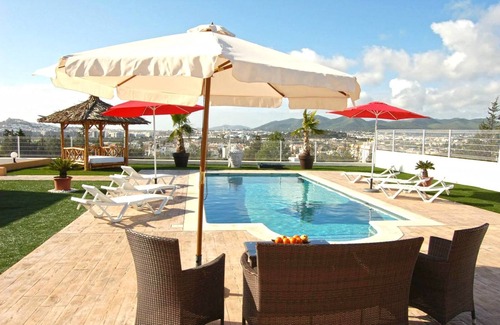 Can Besso House | Can Rimbau Jesus - Views to old Town & Formentera