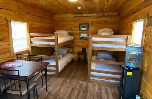 Paw Paw Ski Chalet | Canal Cabins