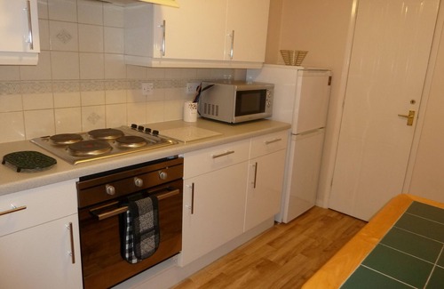 Coventry Apartment | CANAL-SIDE APARTMENT, COVENTRY CITY CENTRE. overlooking the water.