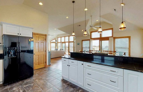 Avon House | Canalfront, Private Pool, Hot Tub, Sound Views, Boat Dock