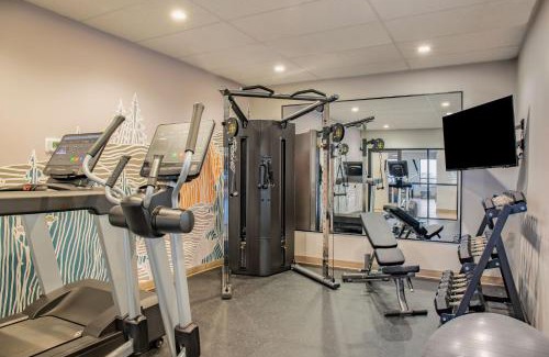 Cochrane Hotel | Canalta Cochrane