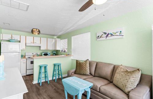 Indian Shores House | Canary Beach Cottage