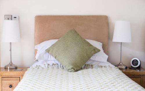 Canaston Wood Bed & Breakfast | Canaston Oaks