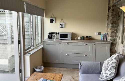 Canaston Wood Bed & Breakfast | Canaston Oaks