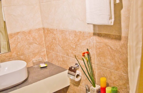 Guadalupe Hotel | Canberry Hotel