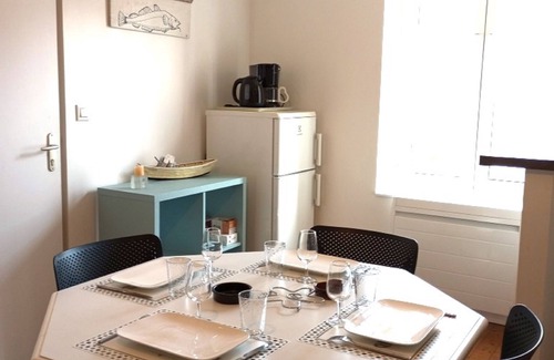 Cancale Apartment | CANCALE port appt 4 pers. in house, electric water heating included - wifi