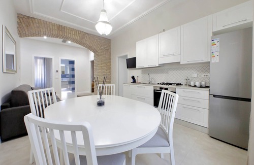 Vatican Apartment | Candia 143 Apartment Luxury