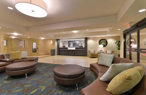 Pricedale Hotel | Candlewood Suites Belle Vernon by IHG