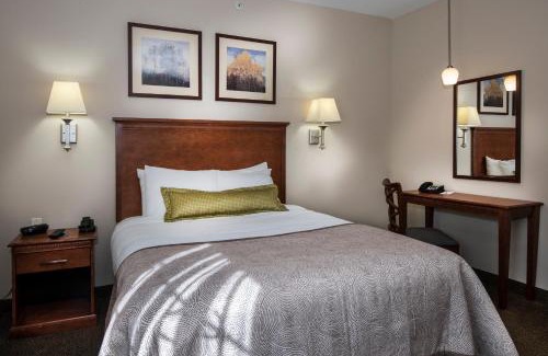 Conway Hotel | Candlewood Suites Conway by IHG