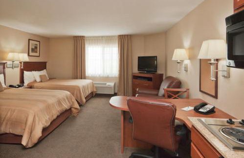 Lafayette Hotel | Candlewood Suites Lafayette - River Ranch by IHG