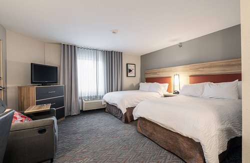 Merrillville Hotel | Candlewood Suites Merrillville by IHG