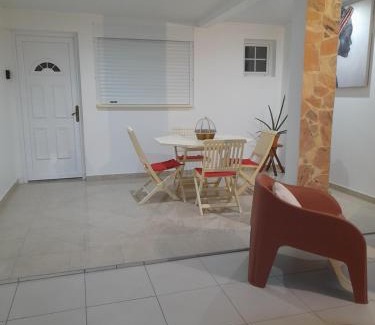 Le Diamant Apartment | canelle