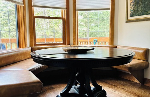 Canmore House | Canmore, Alberta G7 Conference - Executive luxury accommodation