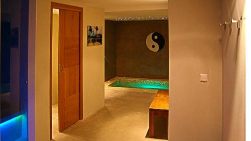 Riou - Petit Juas - Av de Grasse House | Cannes Villa St Barth
