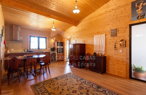 Barril de Cima Ski Chalet | Cantinho S. Julião by ACasaDasCasas