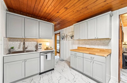 Lake Delton House | Canyon Cottage by Sundara & Wild Rock