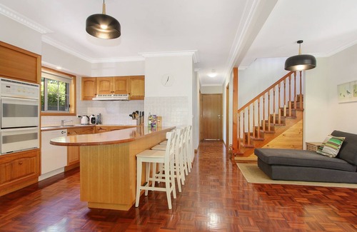 Bright House | Canyon Walk House and Unit - Located in the heart of Bright