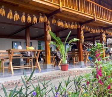 Ha Giang House | Cao bành Homestay