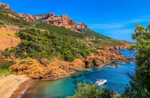 Agay Apartment | Cap Esterel MAGNIFIQUE VUE MER 5 pers CLIMATISÉ