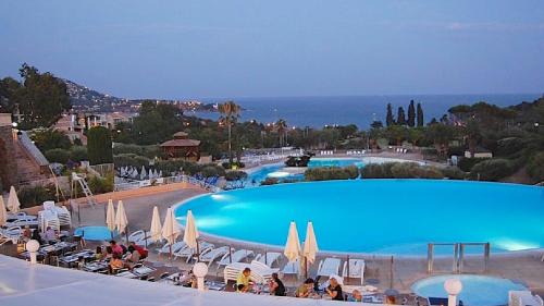 Cap Esterel Apartment | Cap Esterel Prestige-Climatisation-Jardins Clos-Pleine Vue Mer ou Esterel