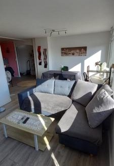 Tarbes Apartment | Cap Sud - 53m2- VUE PYRENEES- HYPERCENTRE-WIFI FIBRE -Nouvelle literie