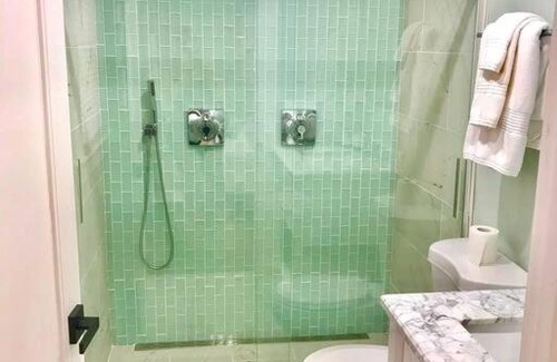 West Falmouth House | CAPE COD'S BEST BEACH GETAWAY