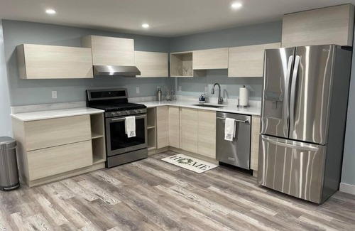 West Falmouth House | CAPE COD'S BEST BEACH GETAWAY