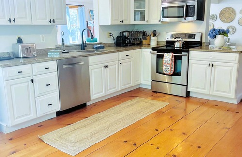 Brewster House | Cape Cod vacation home offers heated pool and close proximity to beaches