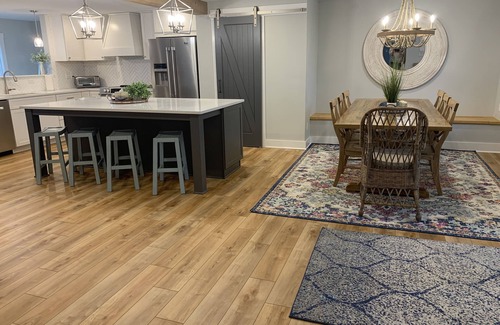 Lewes House | Cape Shores Luxury - Brand NEW 2024 Pool, Beach, Private Fishing Pier, Park!