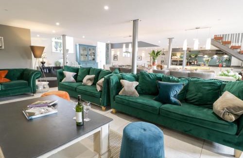 Llanrug House | Capel Mawr, Basement 19