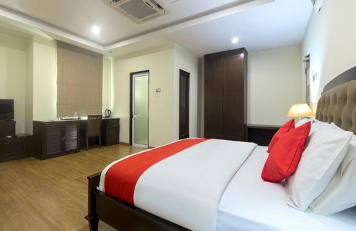 Jambu Hotel | Capital O 90653 Maxwell Inn Boutique Hotel