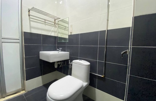 George Town Hotel | Capital O 91094 Hotel & Chalet Sportfishing