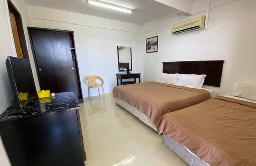 George Town Hotel | Capital O 91094 Hotel & Chalet Sportfishing