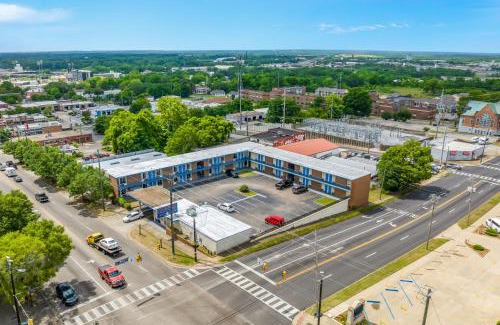 Montgomery Hotel | Capitol Inn and Suites