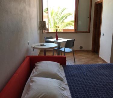 Sant'Antonio di Santadi Apartment | Capofrascaresort