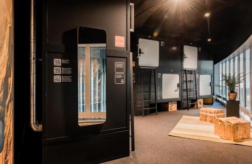 Kloten Hotel | Capsule Hotel - Zurich Airport