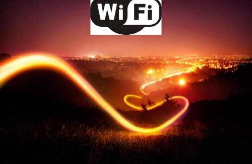 Mareil-Marly Villa | Capsule Villa Fun Jacuzzi cinéma Foot Poker Console