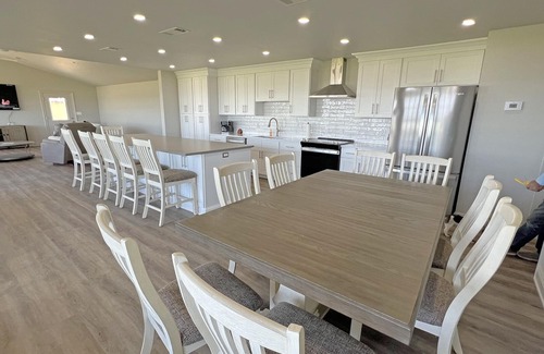 Grand Isle House | Captain Black - Beachfront - Island Realty