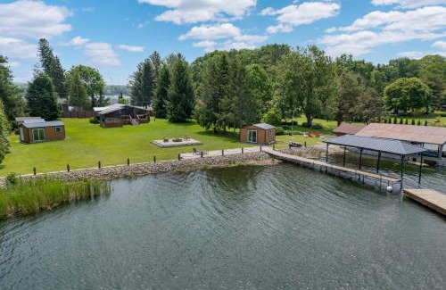 Mallorytown House | Captain JaC's Hideaway