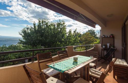 Kraljevica Apartment | Captain's Apartment with Sea View