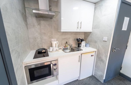 Selly Oak House | Captivating 1-Bed studio in Birmingham