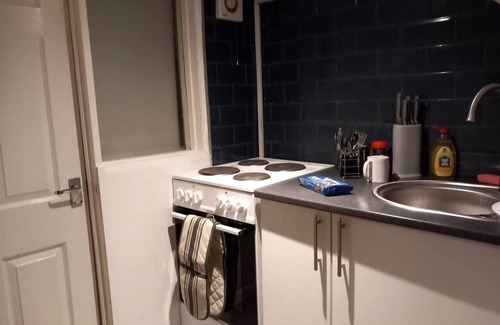 Newport Apartment | Captivating 2-Bed Apartment in Newport