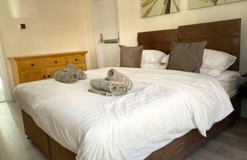 Newport Apartment | Captivating 2-Bed Apartment in Newport