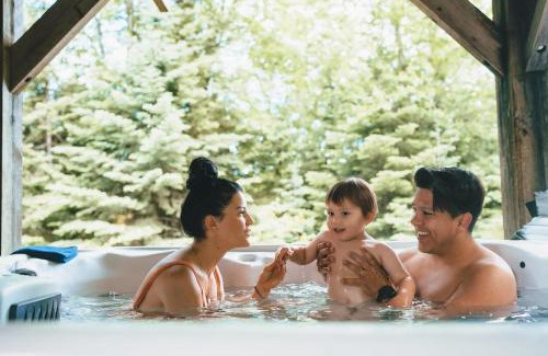 Lac Superieur Village Ski Chalet | Captivating view of Lake Superieur