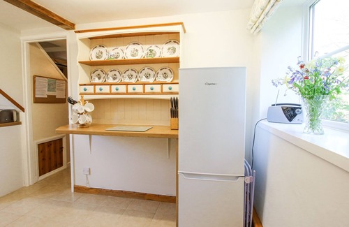 Church Stretton Cottage | CARADOC COTTAGE, family friendly, with open fire in Church Stretton