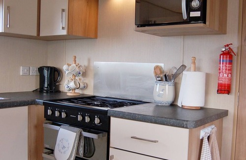 Tywyn House | Caravan 20 Neptune Caravan Park