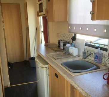 Chapel Saint Leonards Ski Chalet | Caravan 88 2 Bed Sleeps 6 Parking