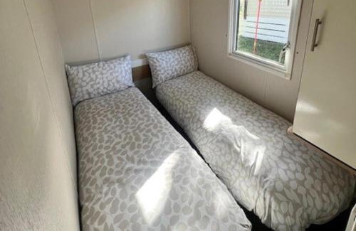 Newquay House | Caravan at Newquay Bay Resort - 3 Bedrooms