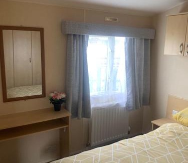Towyn Resort | Caravan by the Sea R29