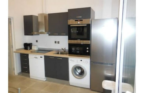 Carcans Plage Apartment | Carcans Plage: in the forest, 2 minutes away from the beach